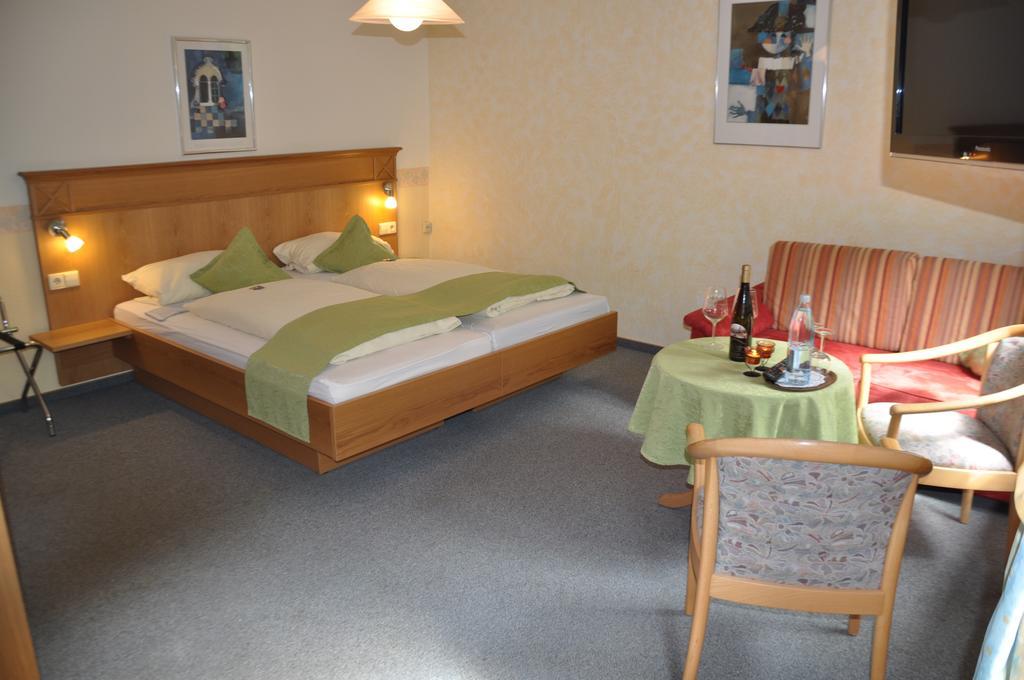 Hotel Gutsschaenke Sennerhof Oberwesel Camera foto
